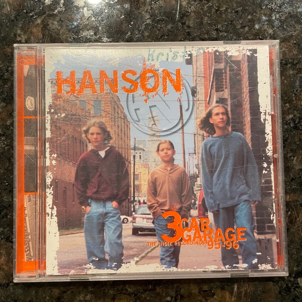 Hansen - 3 Car Garage